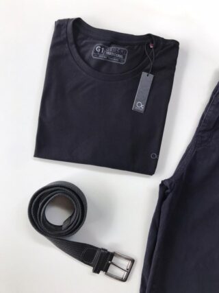Camiseta Básica Plus Preto - Fernanda Ramos Store