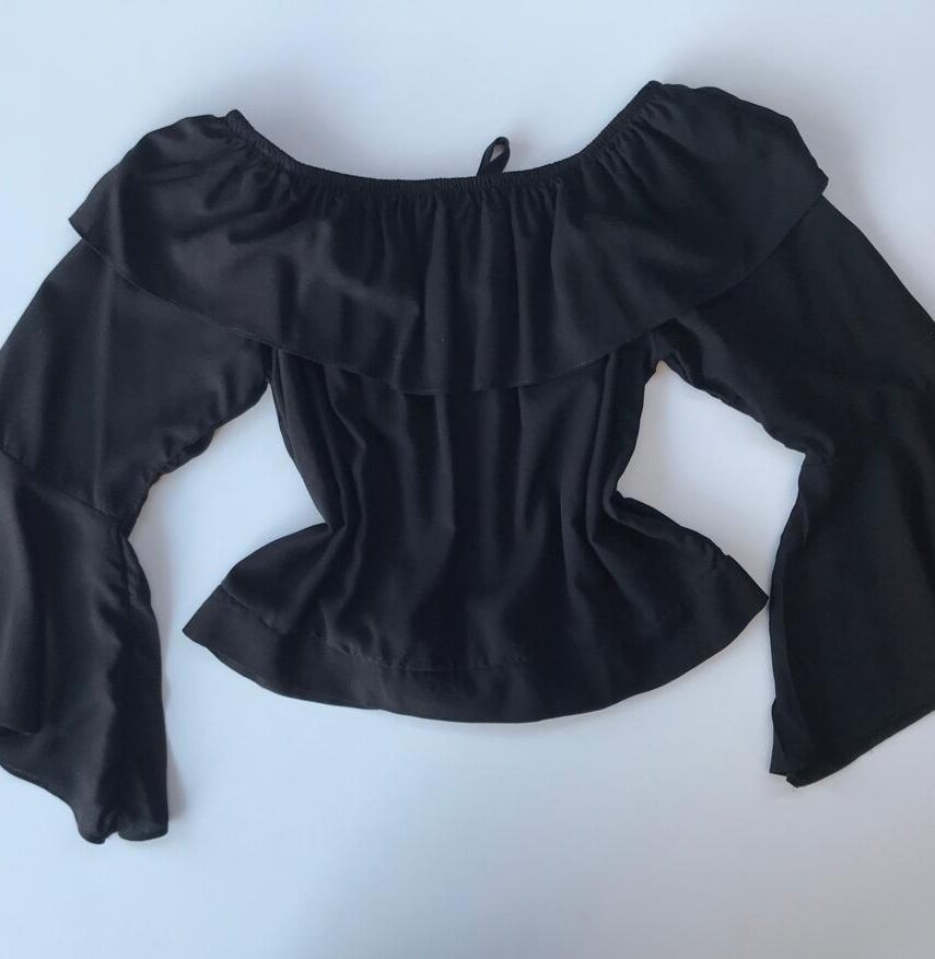 Blusa Feminina Ombro a Ombro Preto - Imagem 2