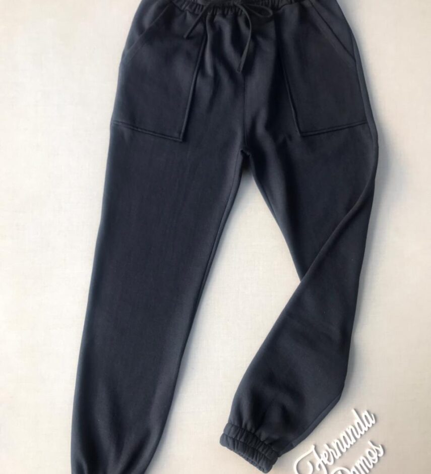 Calça Feminina Moletom Preto - Fernanda Ramos Store