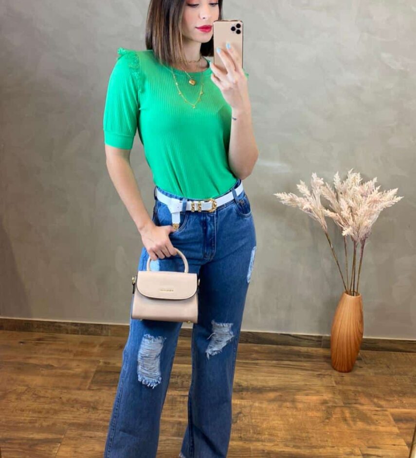 Blusa Manga Curta Canelada Feminina Detalhe em Renda - Fernanda Ramos Store