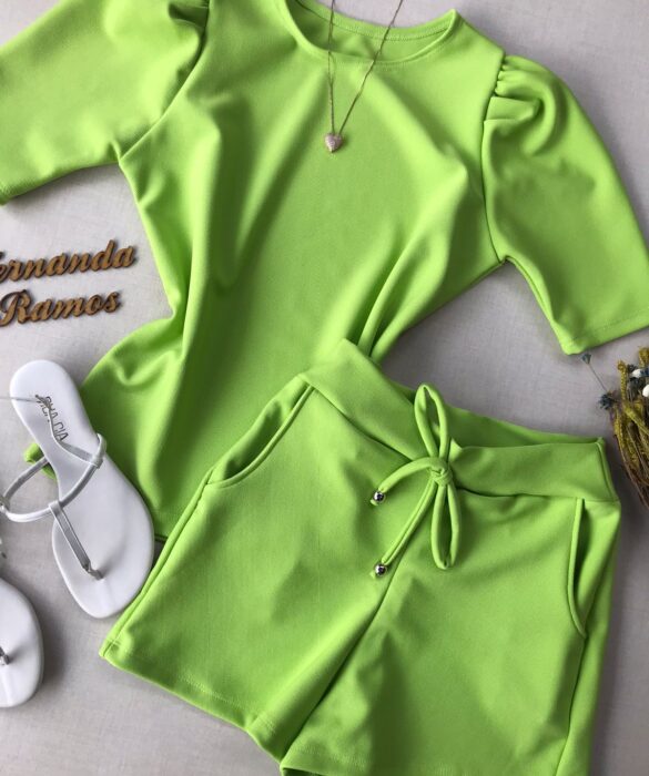 Conjunto Feminino Short e Blusa Verde Lima - Fernanda Ramos Store