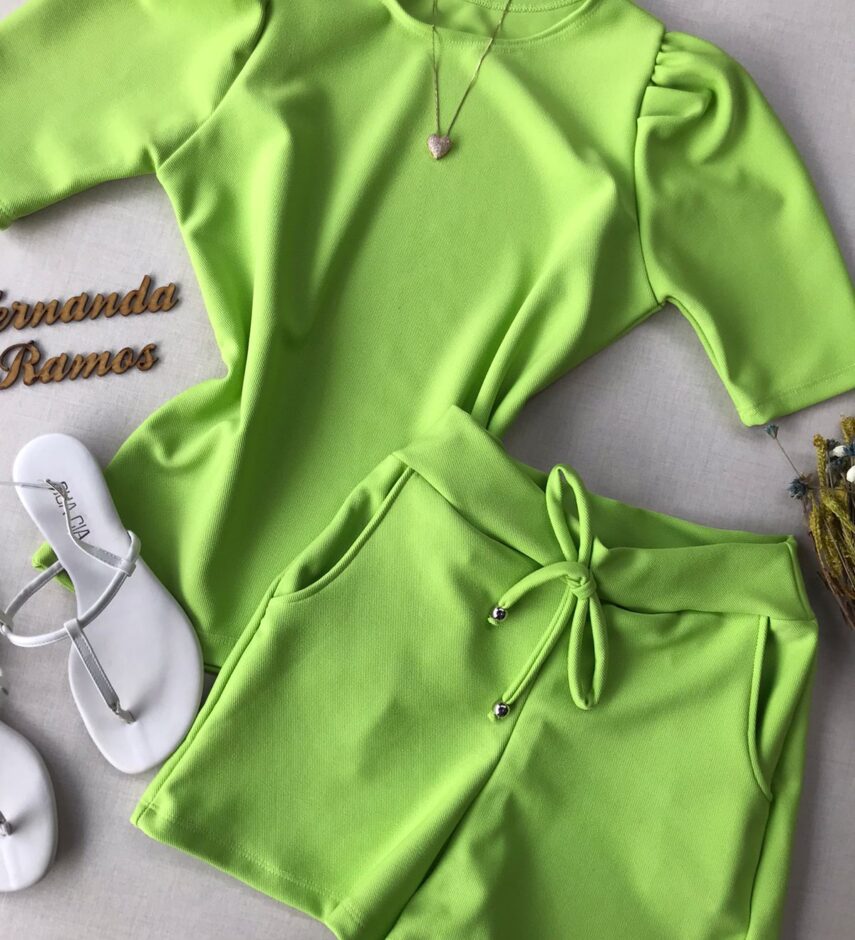 Conjunto Feminino Short e Blusa Verde Lima - Fernanda Ramos Store