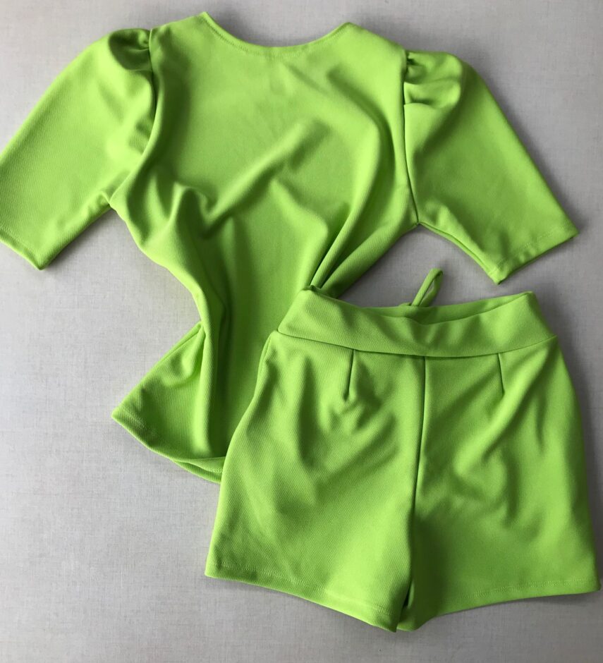 Conjunto Feminino Short e Blusa Verde Lima - Fernanda Ramos Store