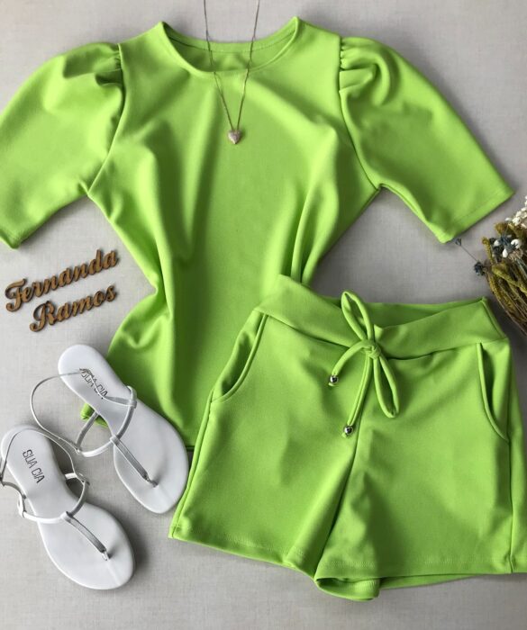 Conjunto Feminino Short e Blusa Verde Lima - Fernanda Ramos Store