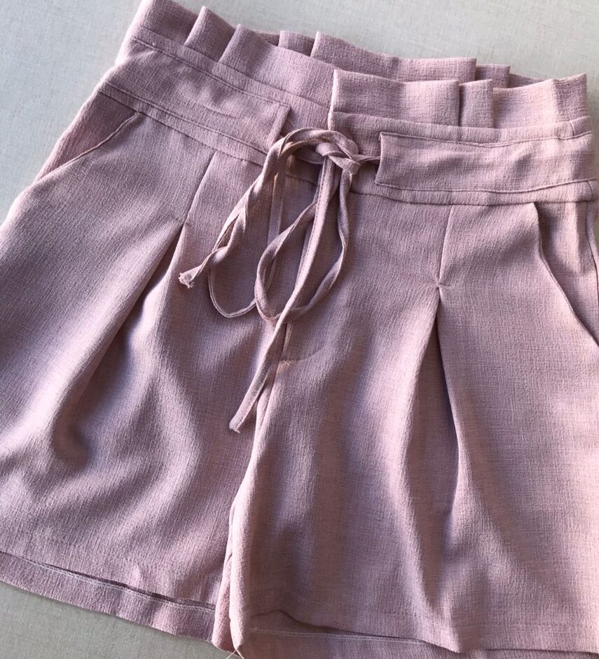 fernandaramosstore com br short com cinto rose 2