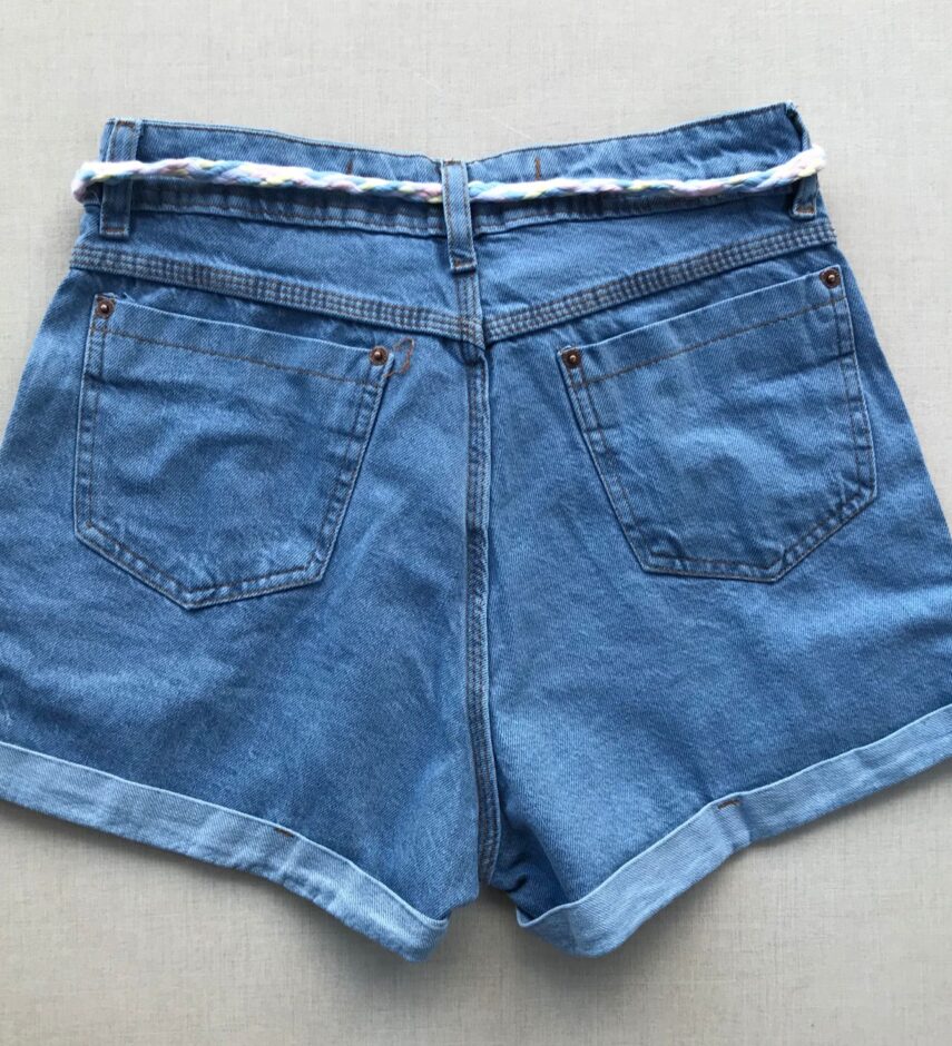 fernandaramosstore com br short jeans feminino com cinto de cordao 3