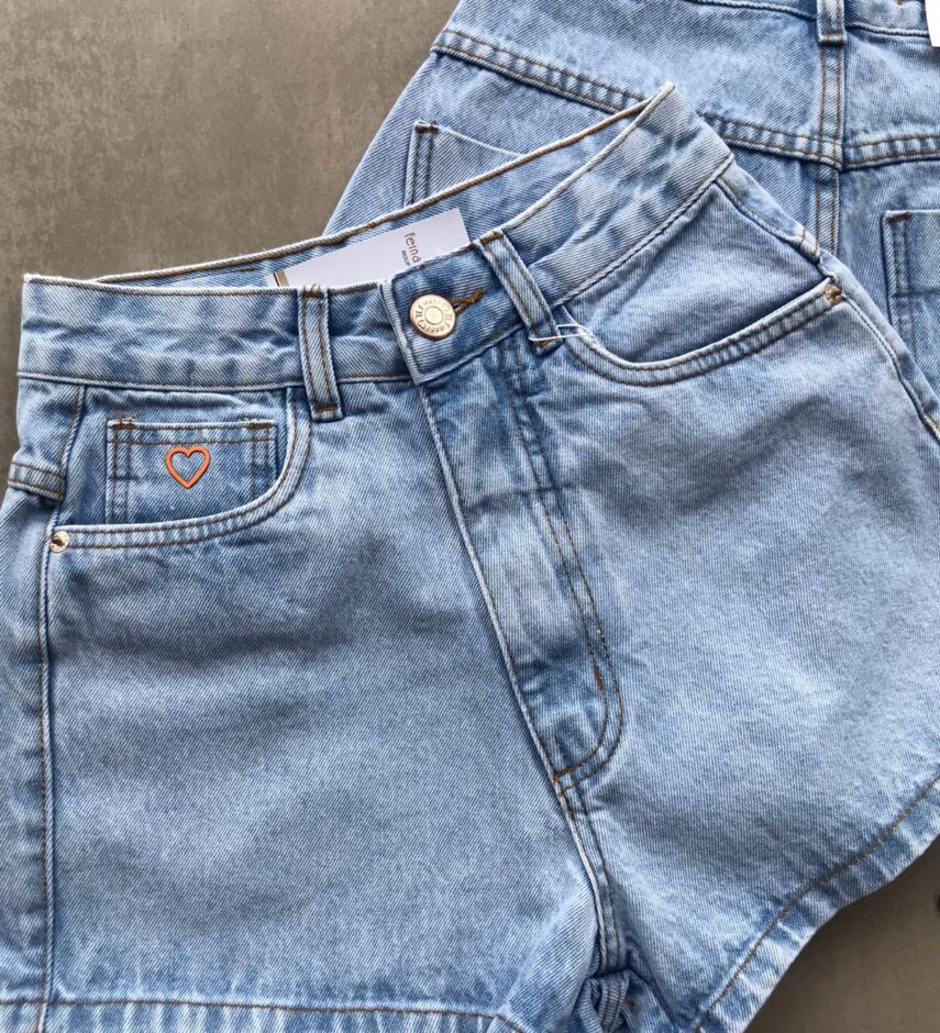 fernandaramosstore com br short jeans feminino coracao 1