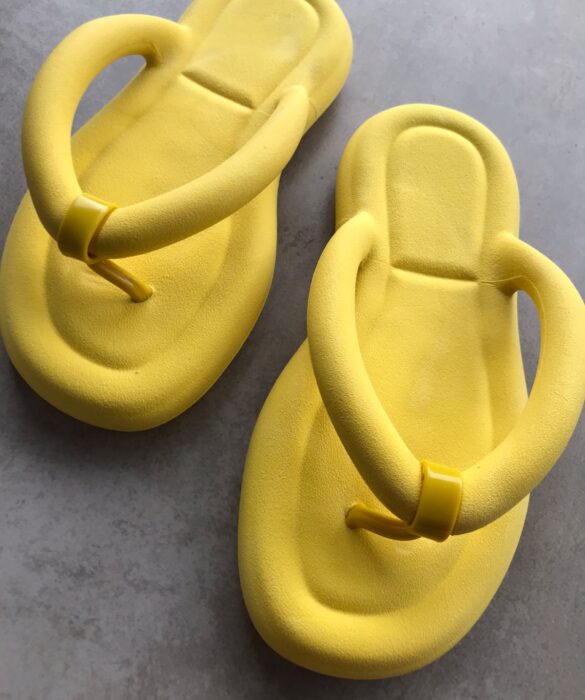 Chinelo Feminino Flip Flop Nuvem Amarelo - Fernanda Ramos Store