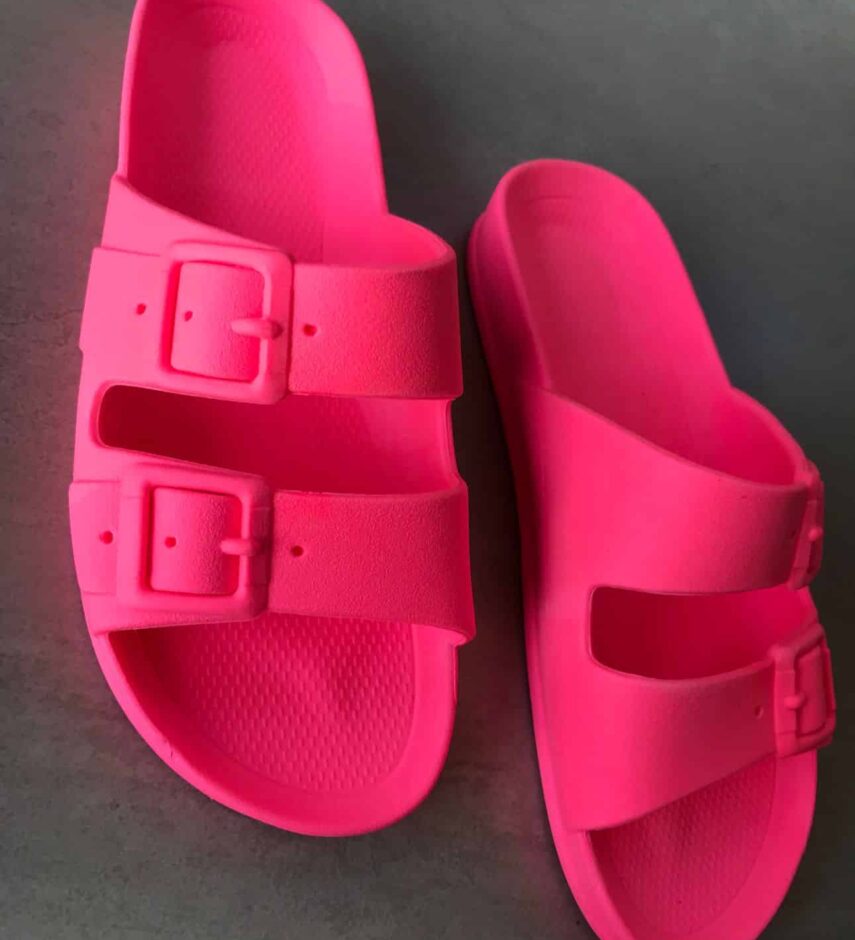 Chinelo Feminino Pink Flúor - Fernanda Ramos Store