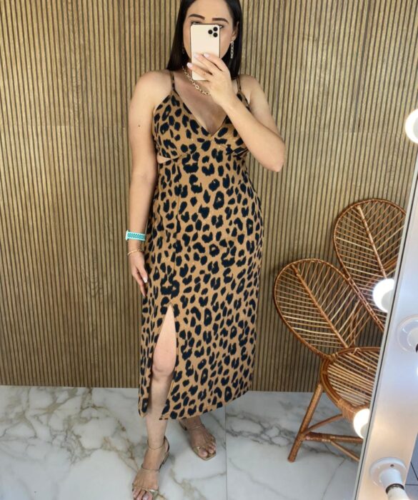 fernandaramosstore com br vestido midi com bojo animal print 4