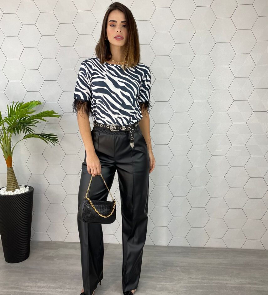 Blusa Feminina Manga Curta Zebra - Fernanda Ramos Store