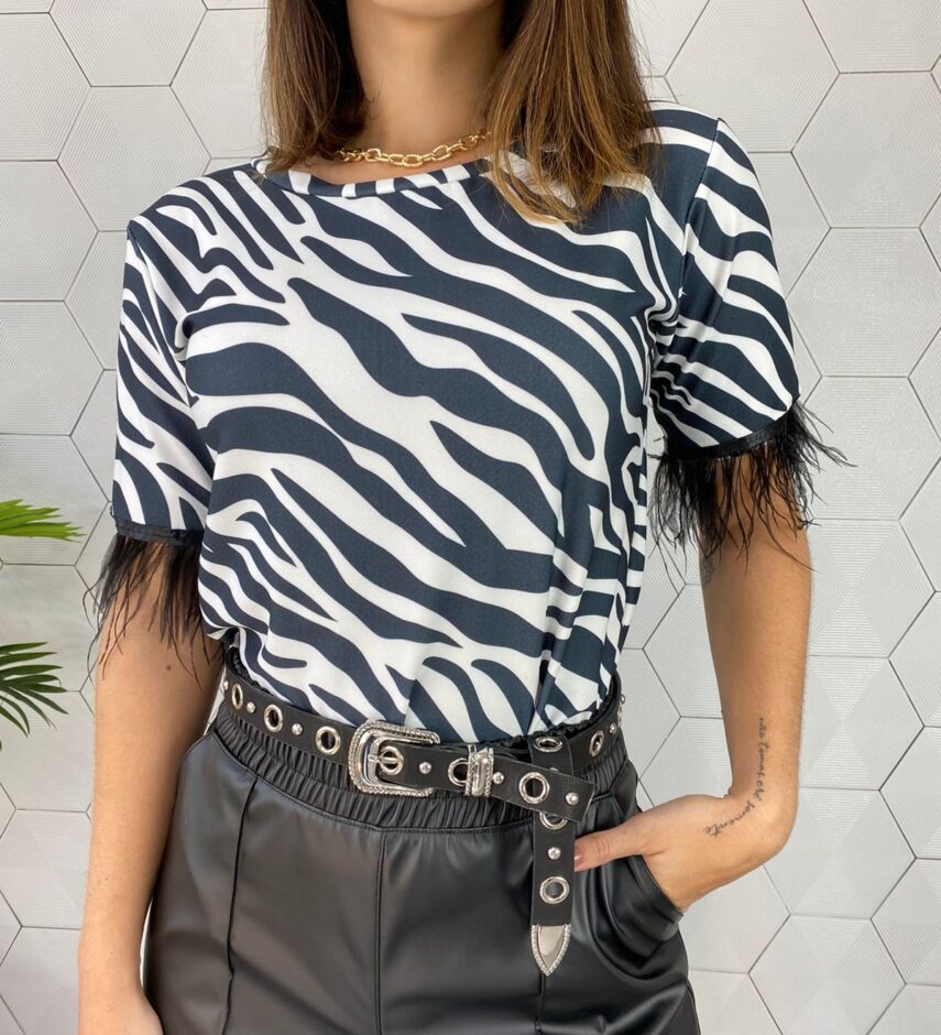 Blusa Feminina Manga Curta Zebra - Fernanda Ramos Store