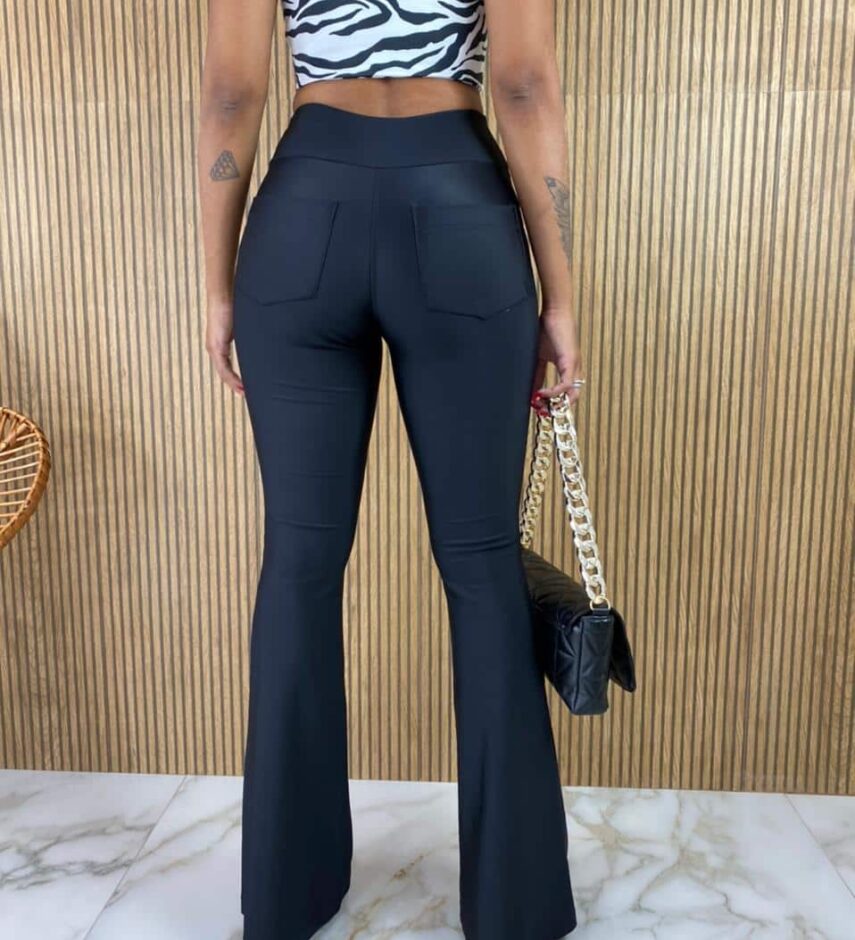 fernandaramosstore com br calca feminina com ziper flare preta 2