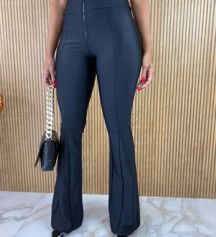 fernandaramosstore com br calca feminina com ziper flare preta 3