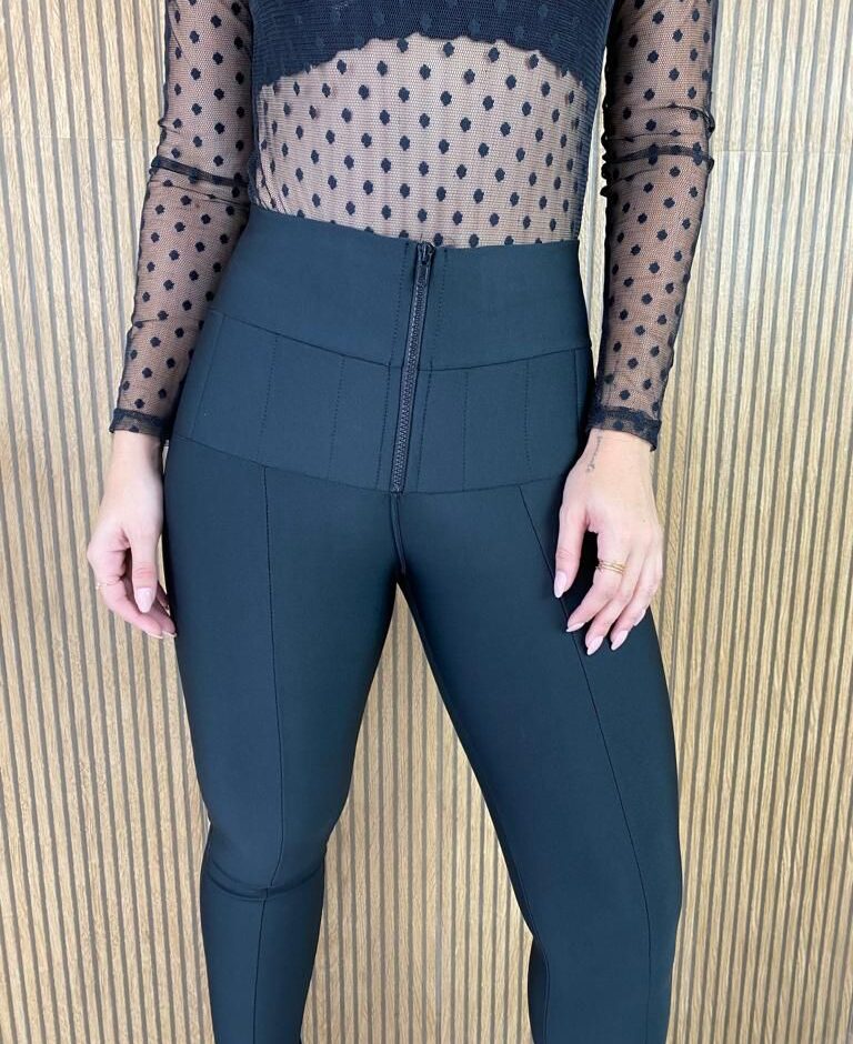 Calça Lipo Preta Feminina - Fernanda Ramos Store
