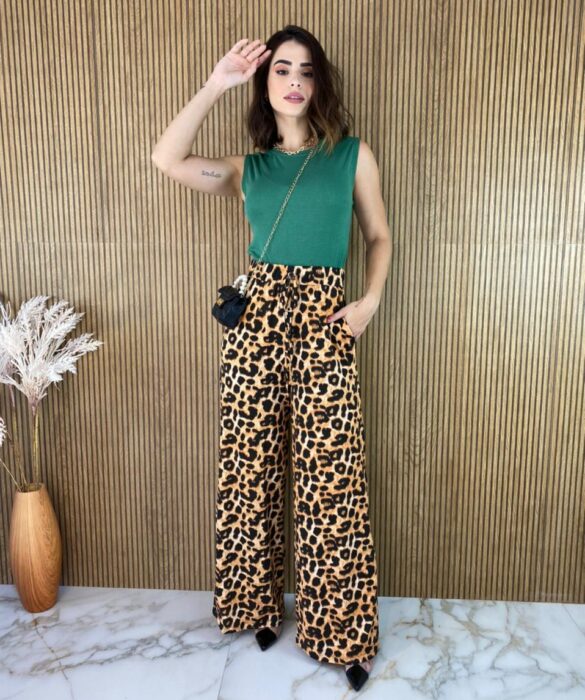 Cropped Feminino Canelado Verde - Fernanda Ramos Store