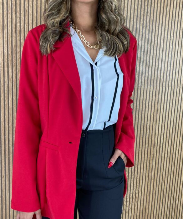 Blazer Alongado Manga Longa com Botão no Centro Vermelho - Fernanda Ramos Store