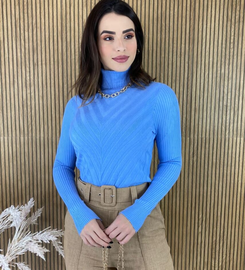 fernandaramosstore com br blusa feminina cacharrel gola alta com relevo azul bebe