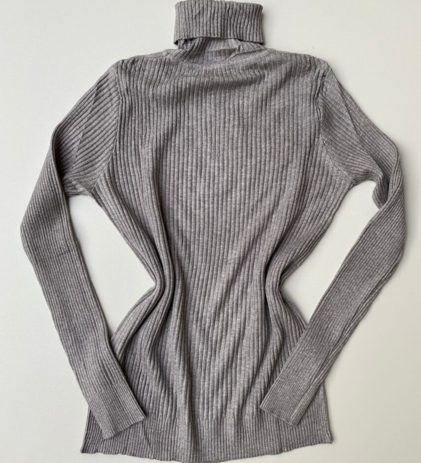 fernandaramosstore com br blusa feminina cacharrel gola alta com relevo cinza 2