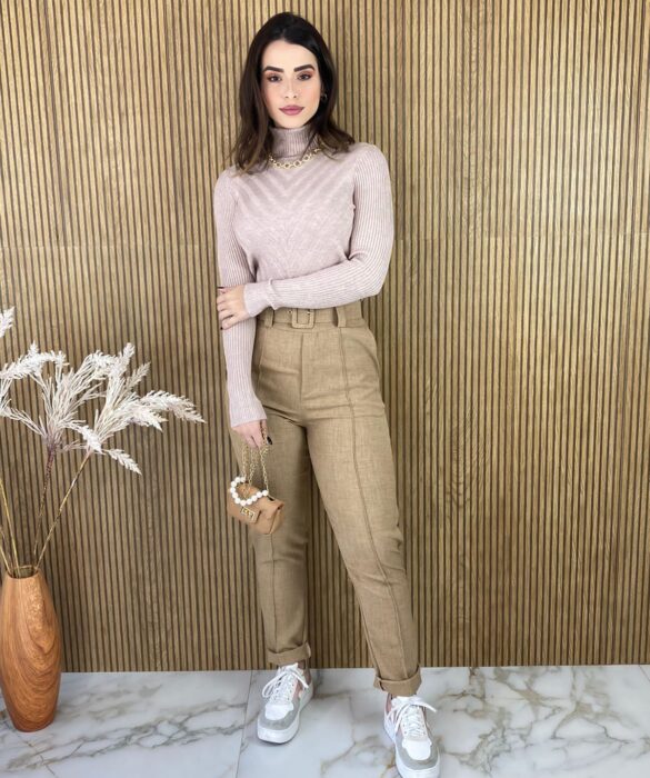 fernandaramosstore com br blusa feminina cacharrel gola alta com relevo rose 3