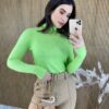 fernandaramosstore com br blusa feminina cacharrel gola alta verde com relevo