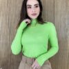 fernandaramosstore com br blusa feminina cacharrel gola alta verde com relevo 3