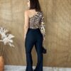 fernandaramosstore com br body feminino com bojo um ombro so animal print 1