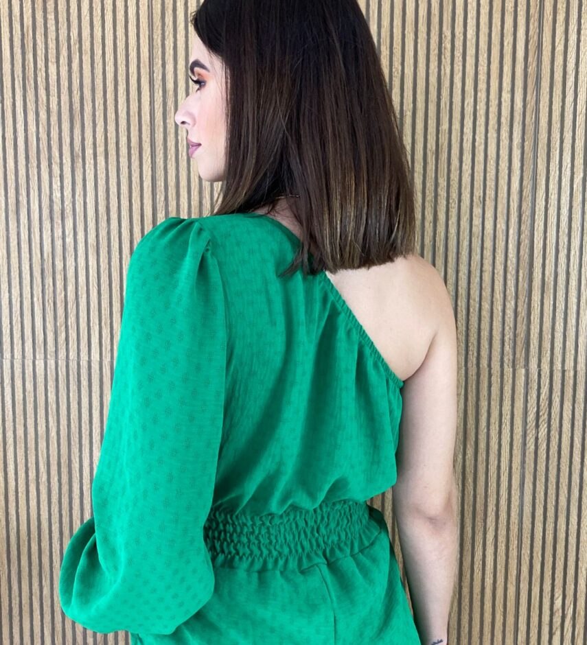 fernandaramosstore com br macacao feminino um ombro so verde 2