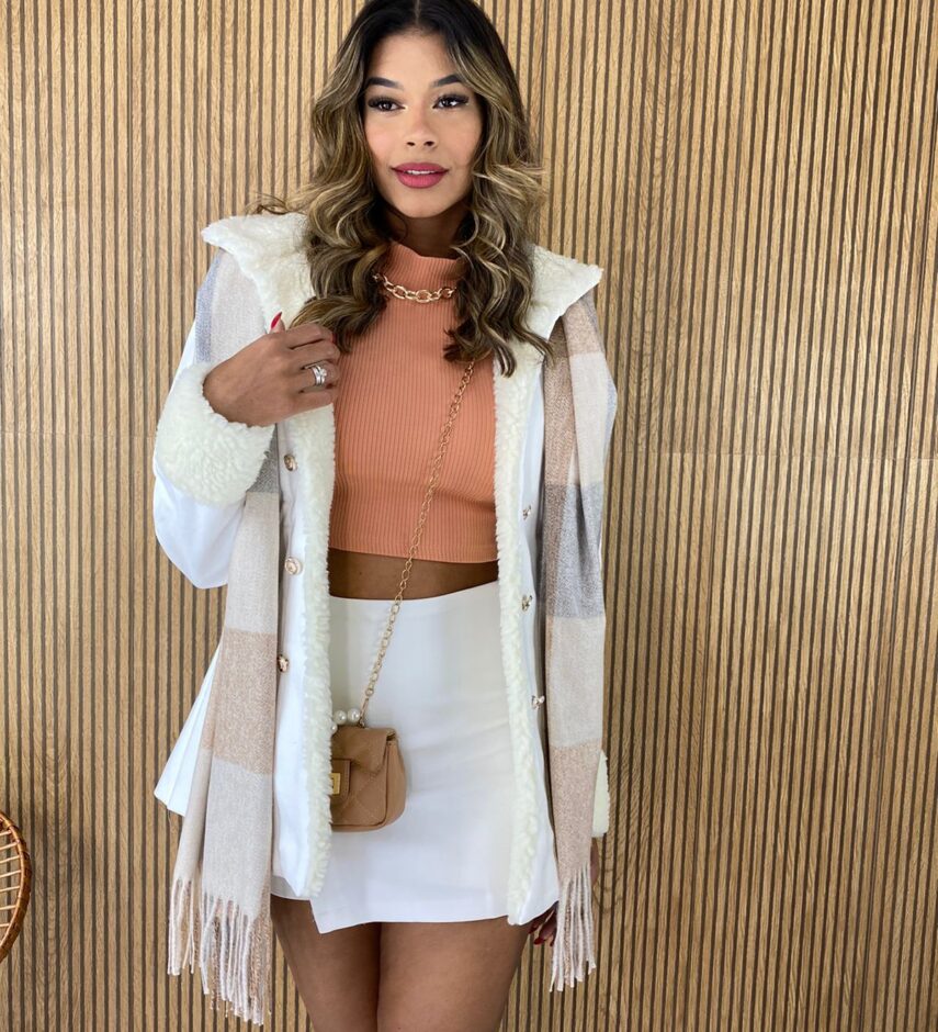 fernandaramosstore com br parka feminina moletom detalhe em pelinhos branca 2