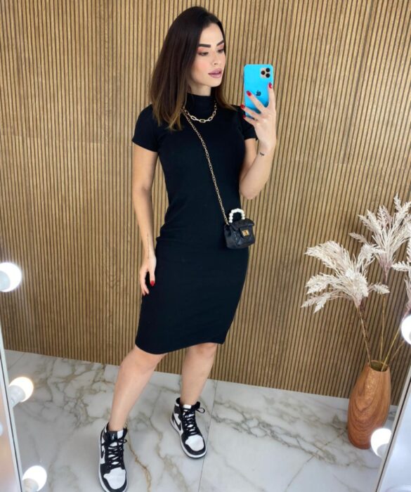 fernandaramosstore com br vestido curto canelado sem bojo preto 1