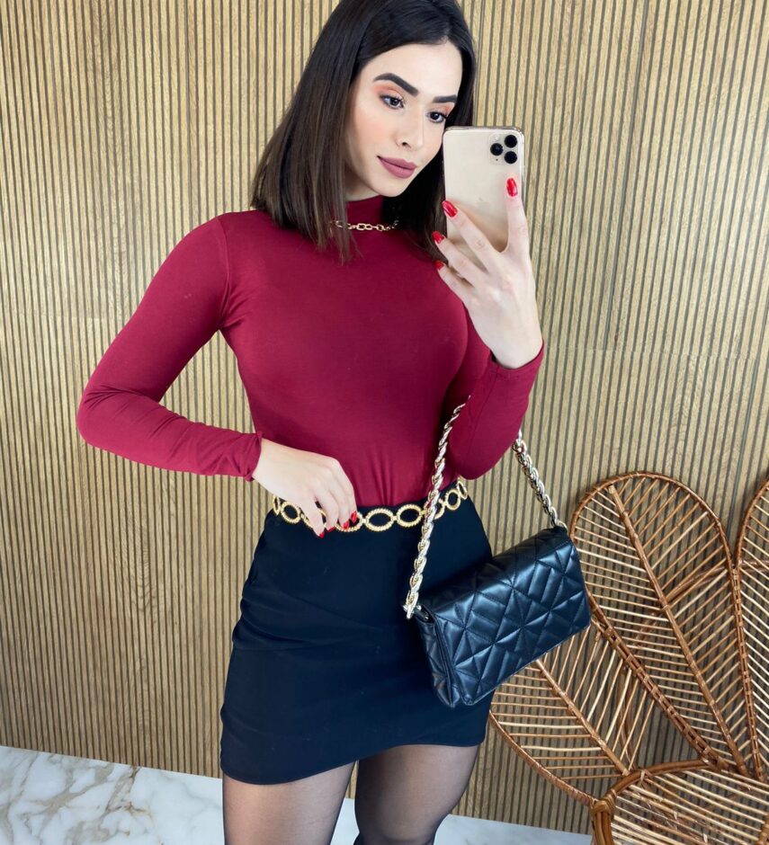 fernandaramosstore com br blusa feminina cacharrel gola alta basica vermelha