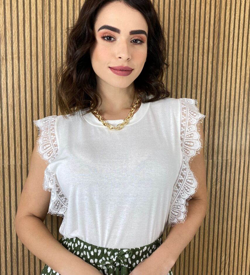 fernandaramosstore com br blusa malha podrinha detalhe em renda off white 3