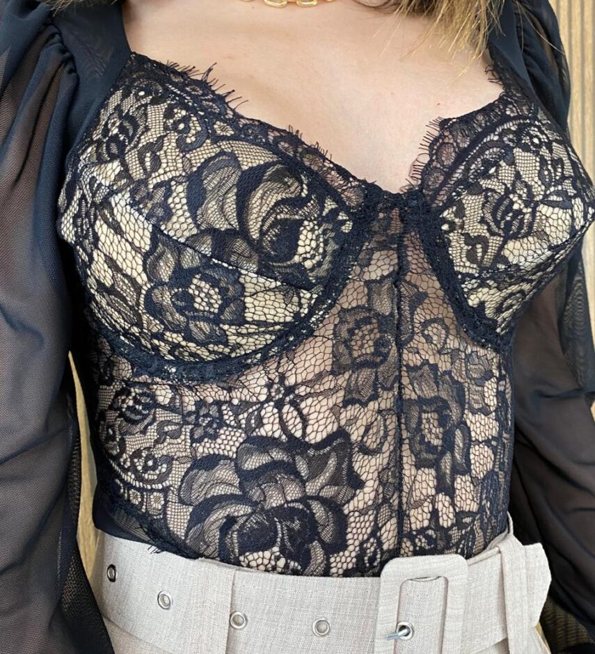 Body Feminino Manga Longa sem Bojo Preto Detalhe em Renda - Fernanda Ramos Store