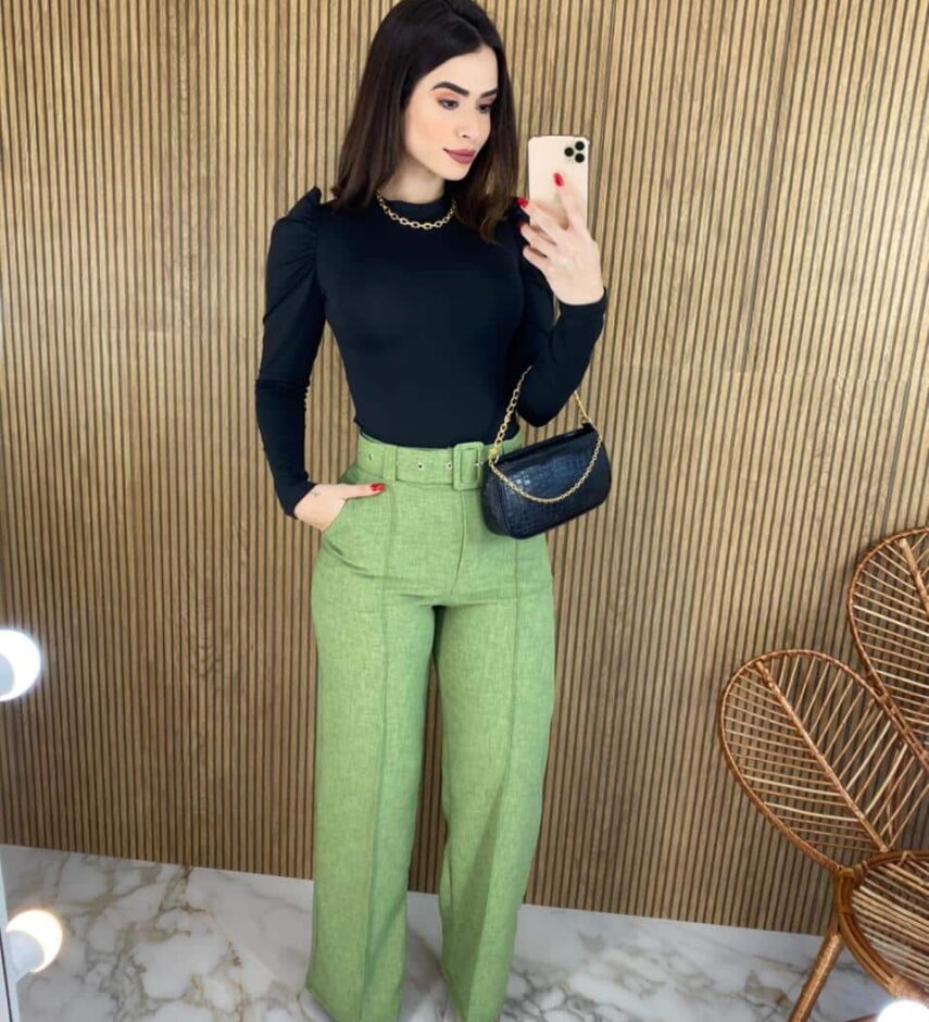 Calça Feminina com Cinto Flare Verde - Fernanda Ramos Store