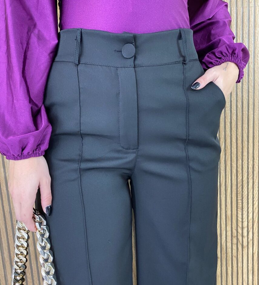 Calça Feminina Flare Preta - Fernanda Ramos Store