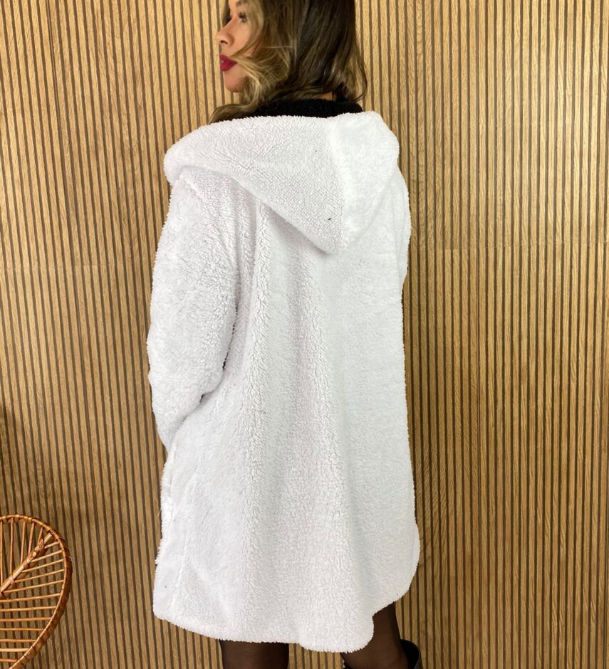 fernandaramosstore com br casaco manga longa feminino teddy dupla face preto e branco 2