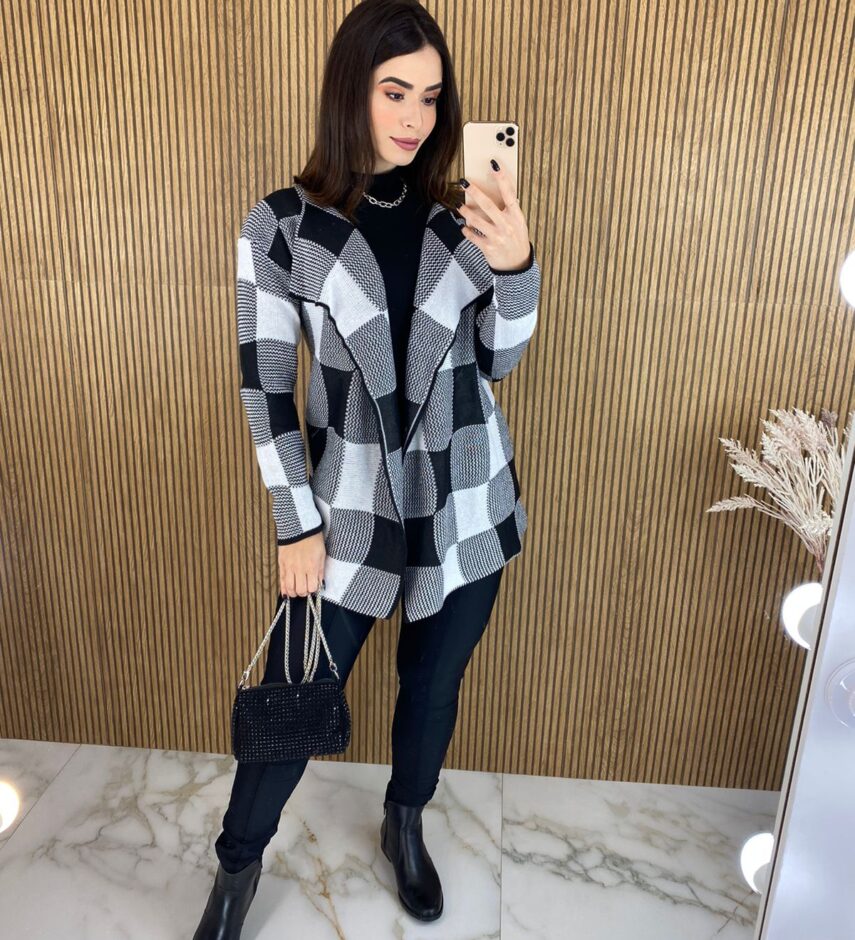 fernandaramosstore com br casaco manga longa feminino tricot estampado xadrez preto e branco 1
