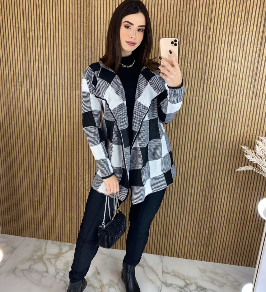 fernandaramosstore com br casaco manga longa feminino tricot estampado xadrez preto e branco 3
