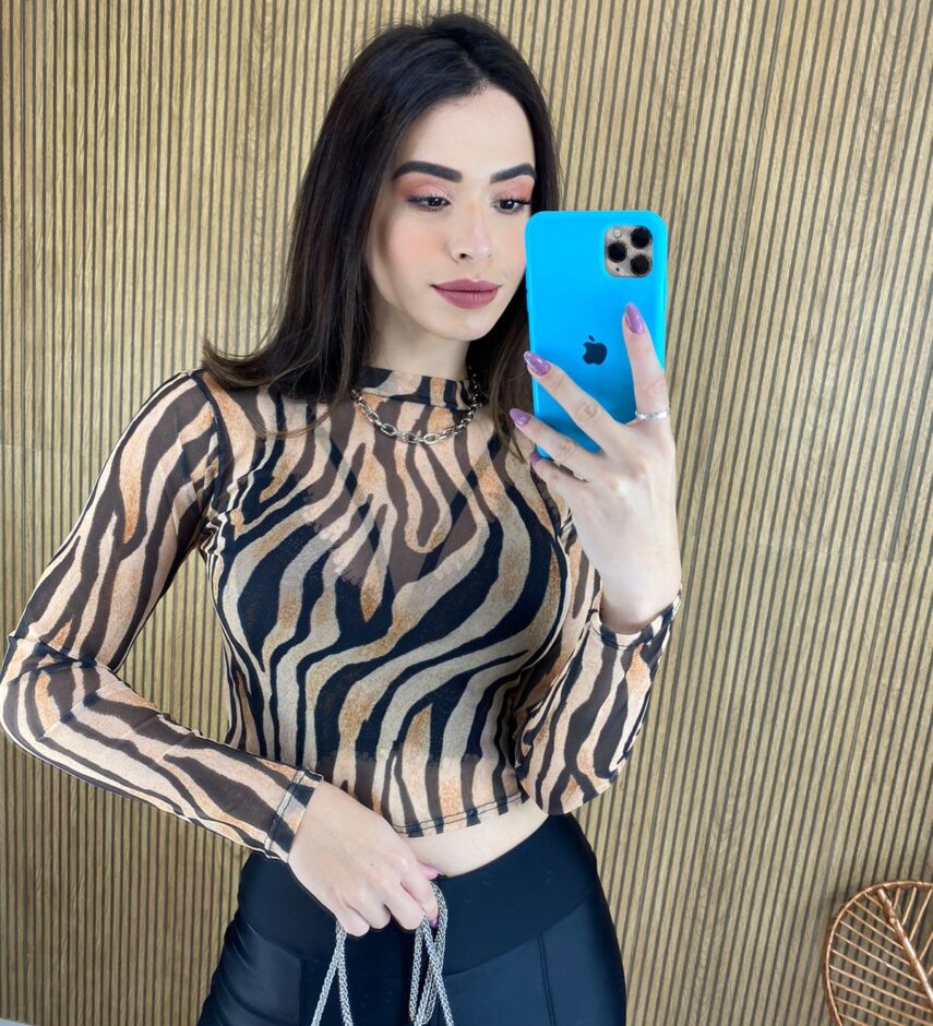 Cropped Feminino Manga Longa Tule Estampa Animal Print - Fernanda Ramos Store