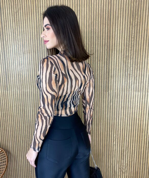 Cropped Feminino Manga Longa Tule Estampa Animal Print - Fernanda Ramos Store