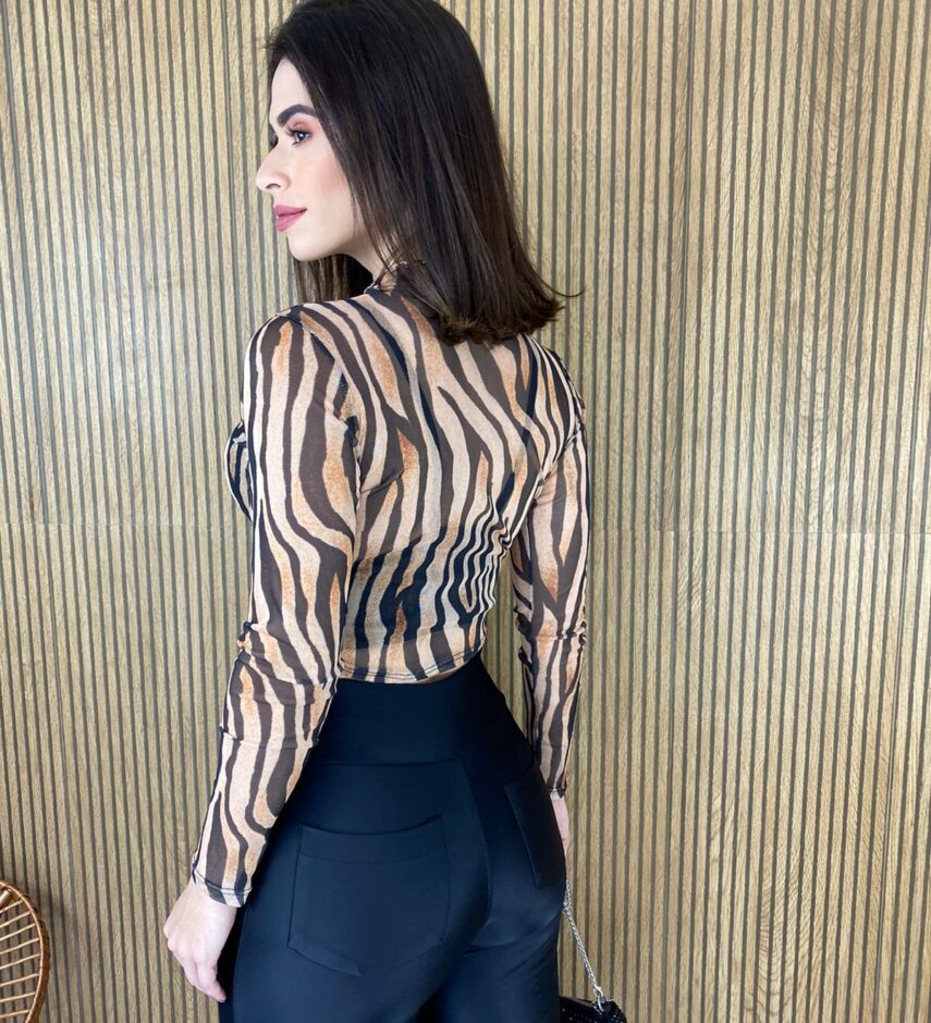 Cropped Feminino Manga Longa Tule Estampa Animal Print - Fernanda Ramos Store
