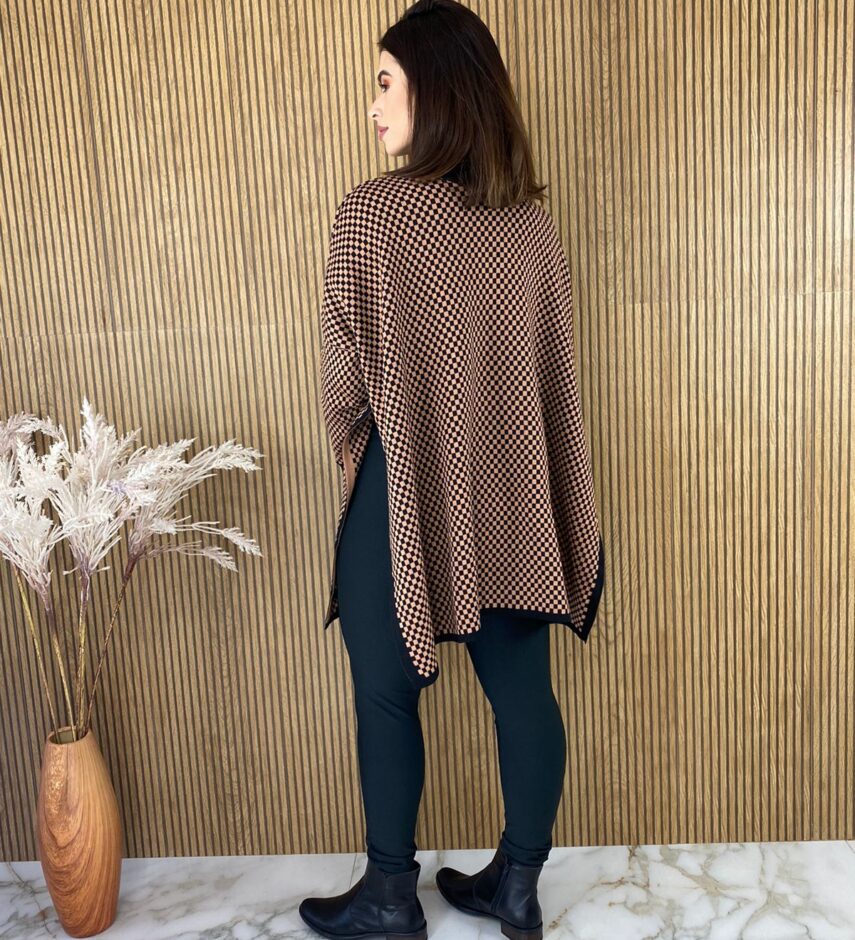 fernandaramosstore com br poncho feminino tricot estampado cacharrel 1
