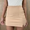 fernandaramosstore com br short saia feminino com bolso frontal bege 1