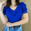 fernandaramosstore com br blusa manga bufante com detalhe em renda canelada azul bic 4
