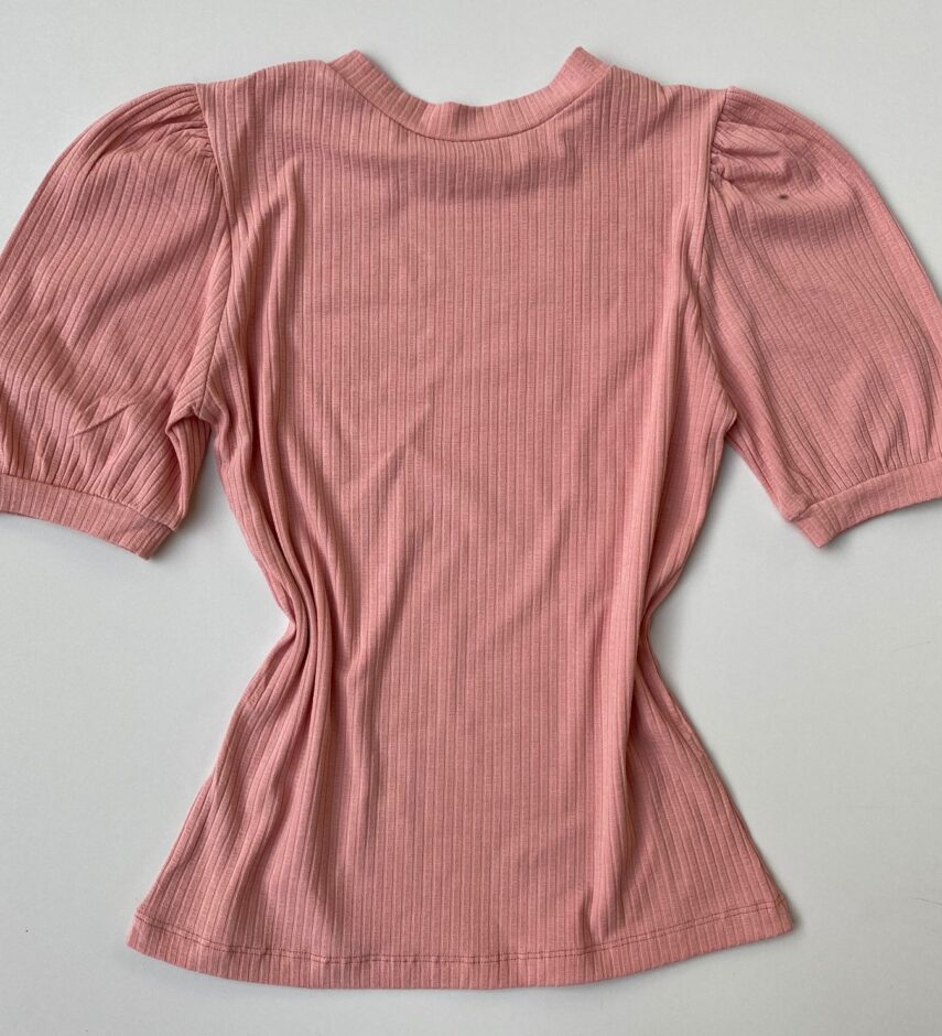 fernandaramosstore com br blusa manga curta canelada manga bufante rose 1