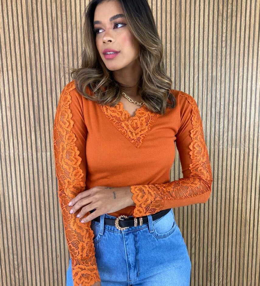 Blusa Manga em Renda Canelada Laranja Queimado - Fernanda Ramos Store