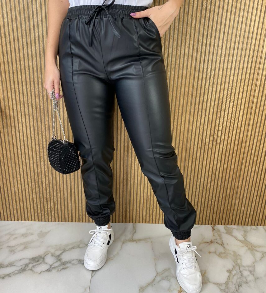 Calça Feminina Jogger Couro Eco Preta - Fernanda Ramos Store