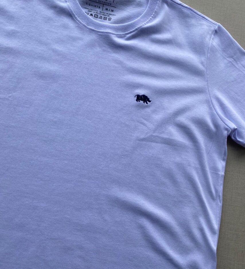 Camiseta Masculina Basic Plus Branca Símbolo Rinoceronte - Fernanda Ramos Store