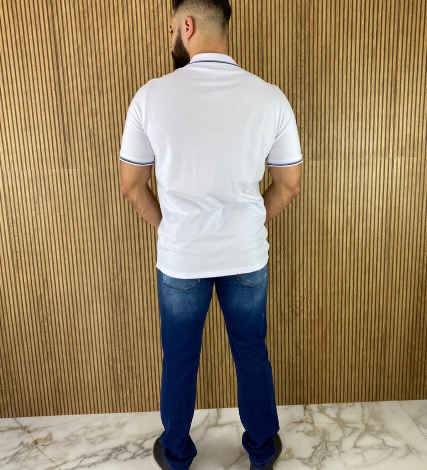 fernandaramosstore com br camiseta polo casual ogochi branca gola detalhe em preto 0001 1