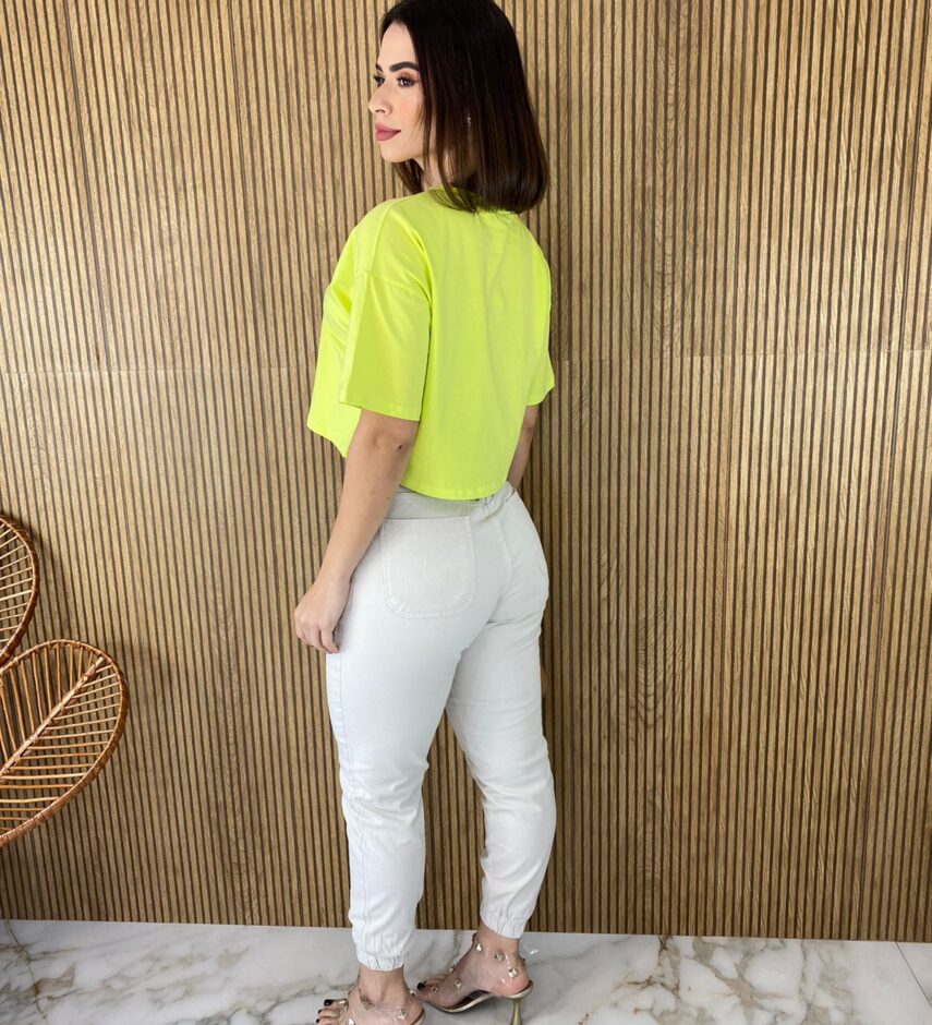 Cropped Feminino sem Bojo Manga Curta Detalhe em Aplicação Verde Lima - Fernanda Ramos Store